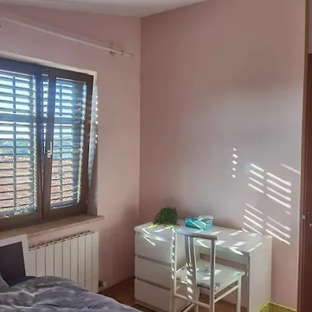 Cosy With An Amazing Marina & Sea View Apartment *
